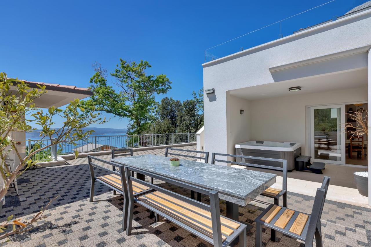 Villa Prestige Baška Voda Екстериор снимка